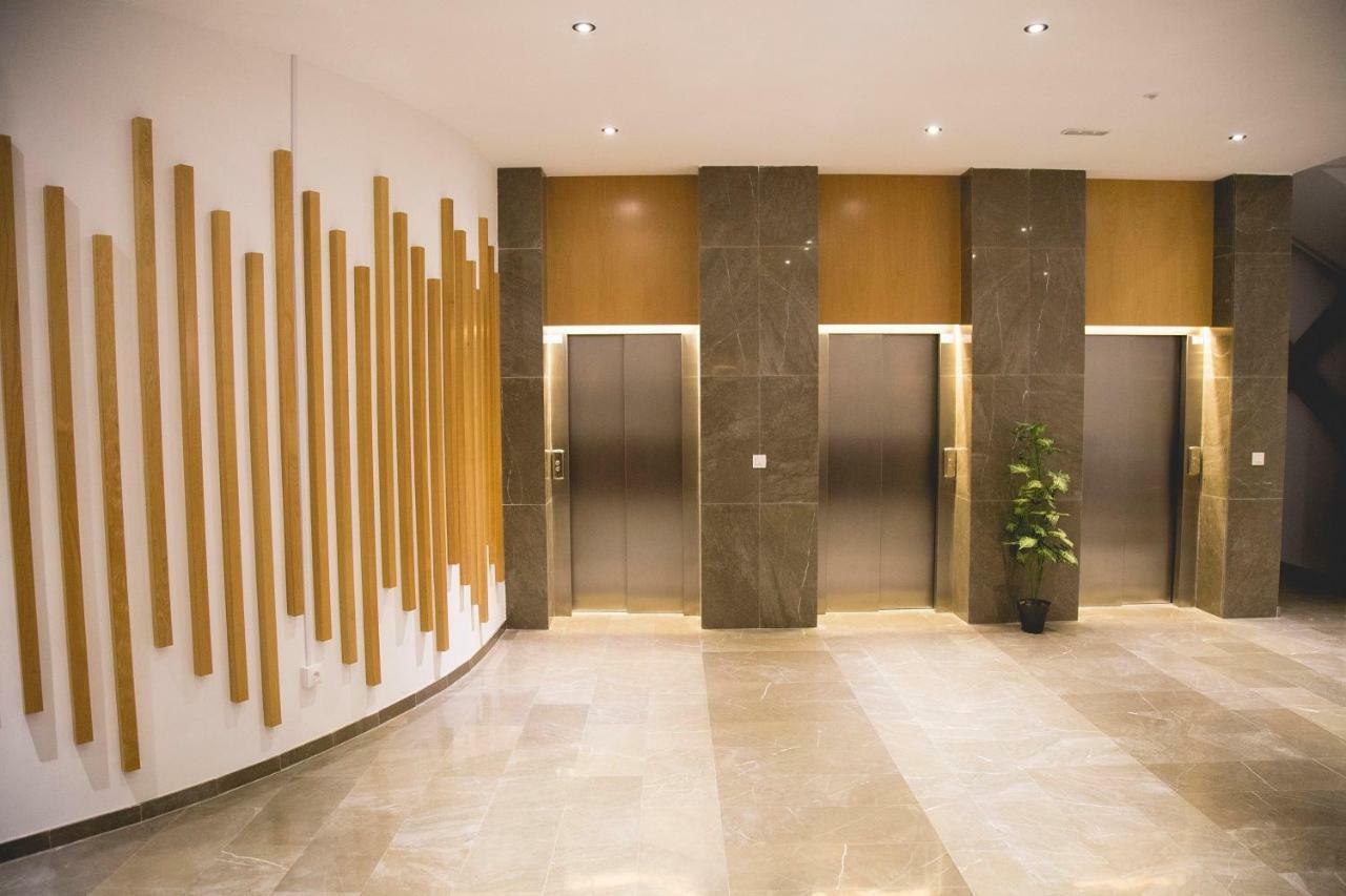 Be Free Granada Apartment Luaran gambar