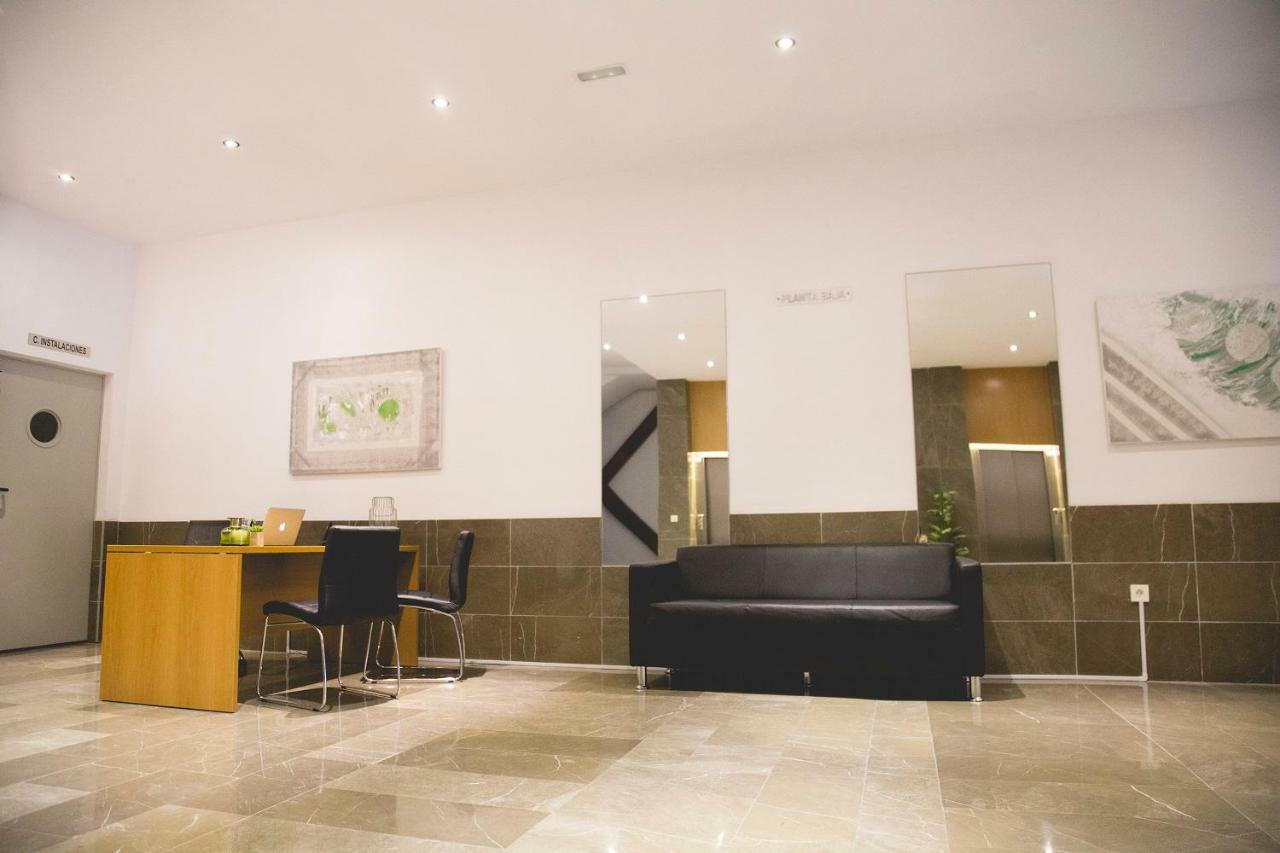Be Free Granada Apartment Luaran gambar