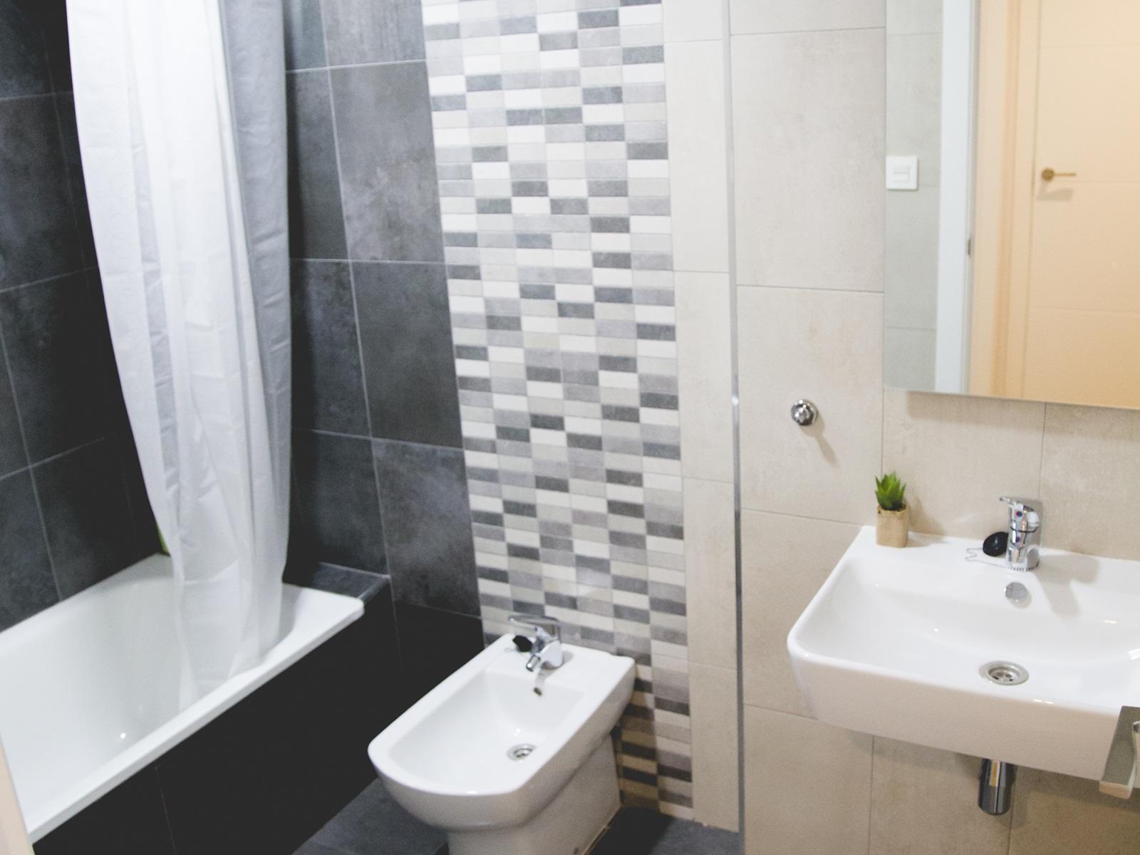 Be Free Granada Apartment Luaran gambar